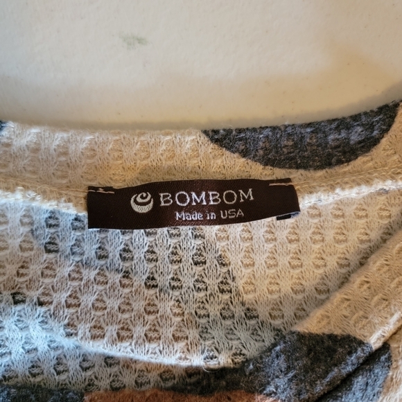 Bombom Top Large Camo Long Sleeve Waffle Weave Animal Print T31 - Picture 7 of 8